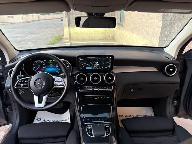 MERCEDES-BENZ GLC 300 de 4Matic Plug-in hybrid Sport.