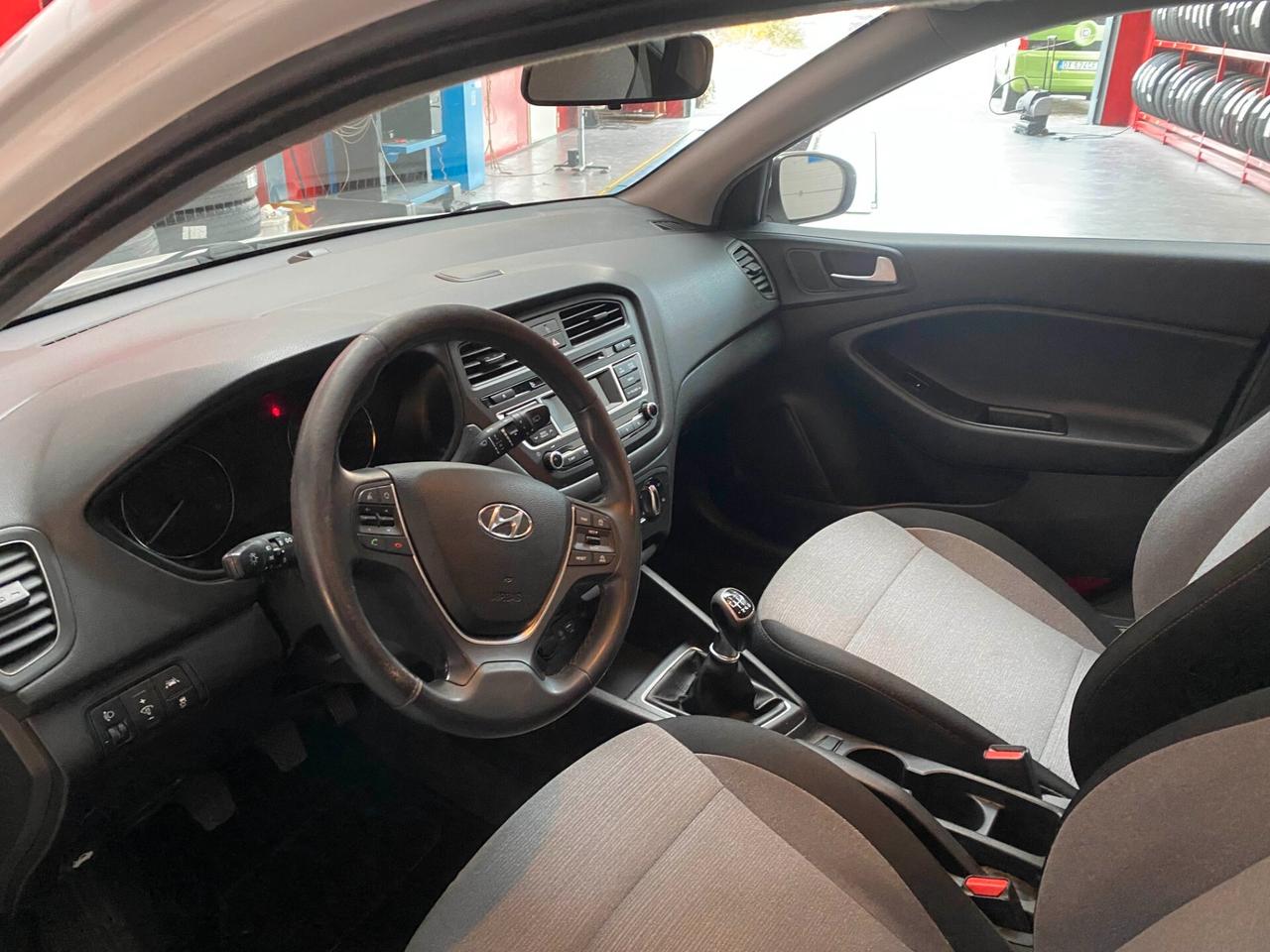 Hyundai i20 1.1 CRDi 12V 5 porte Comfort