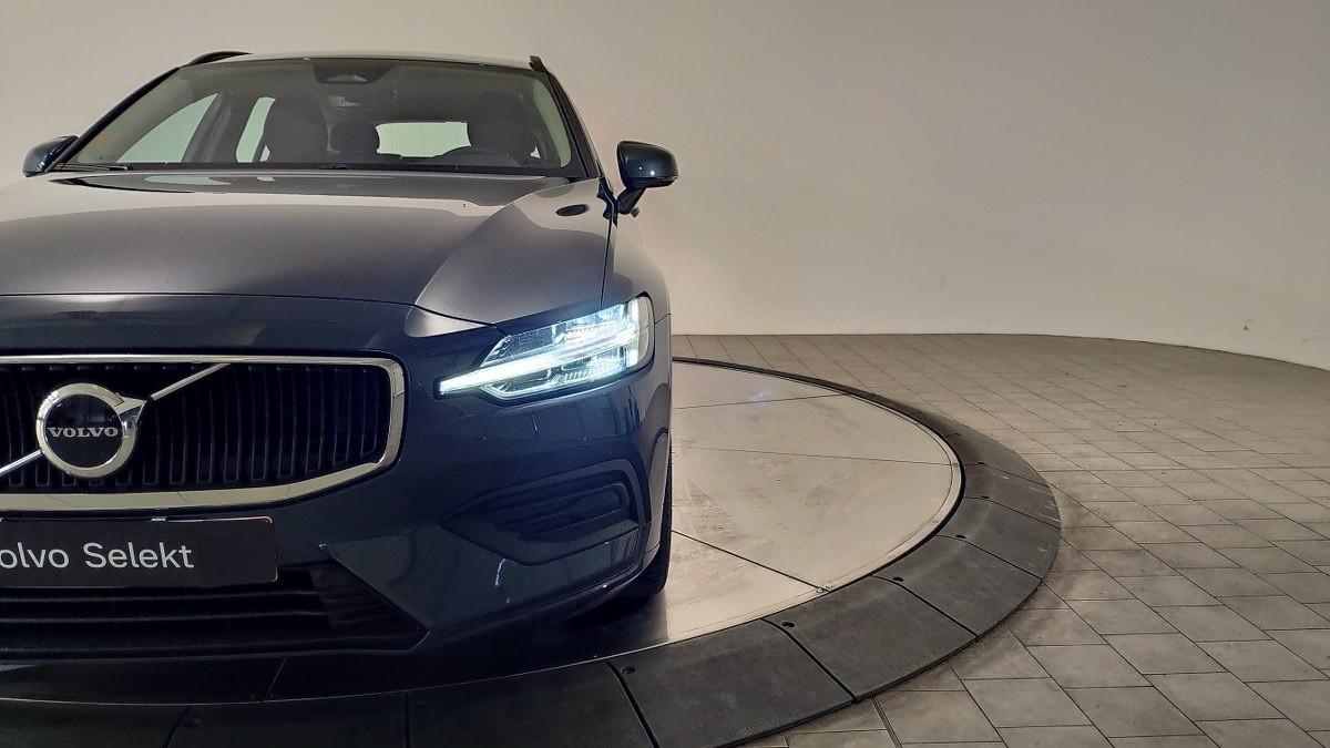 VOLVO V60 B4 Mild Hybrid Automatico Core