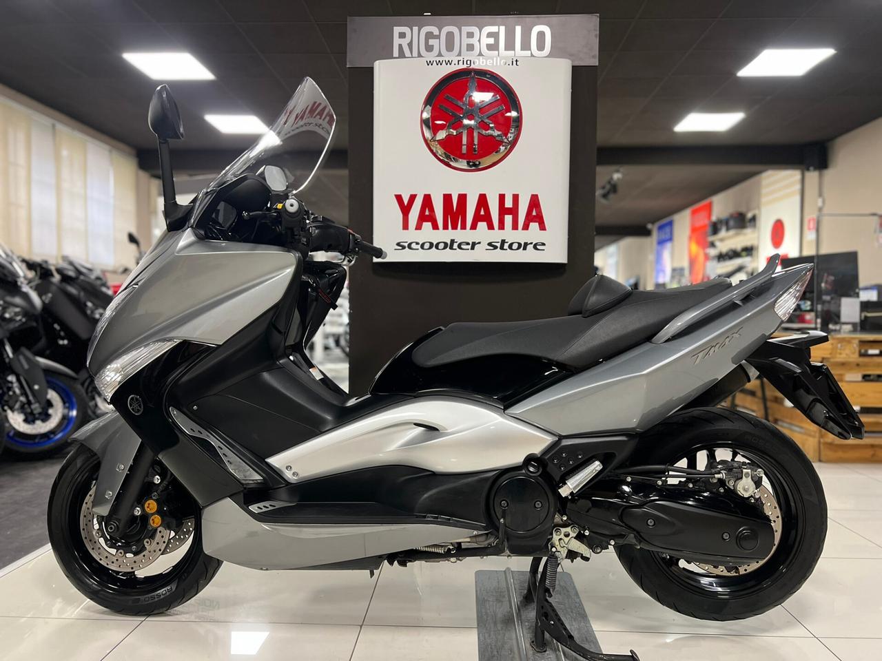 Yamaha T Max