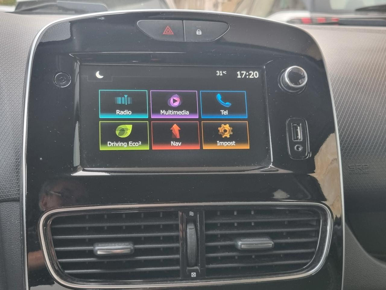Renault Clio dCi 8V 90 CV 5 porte Moschino Intens