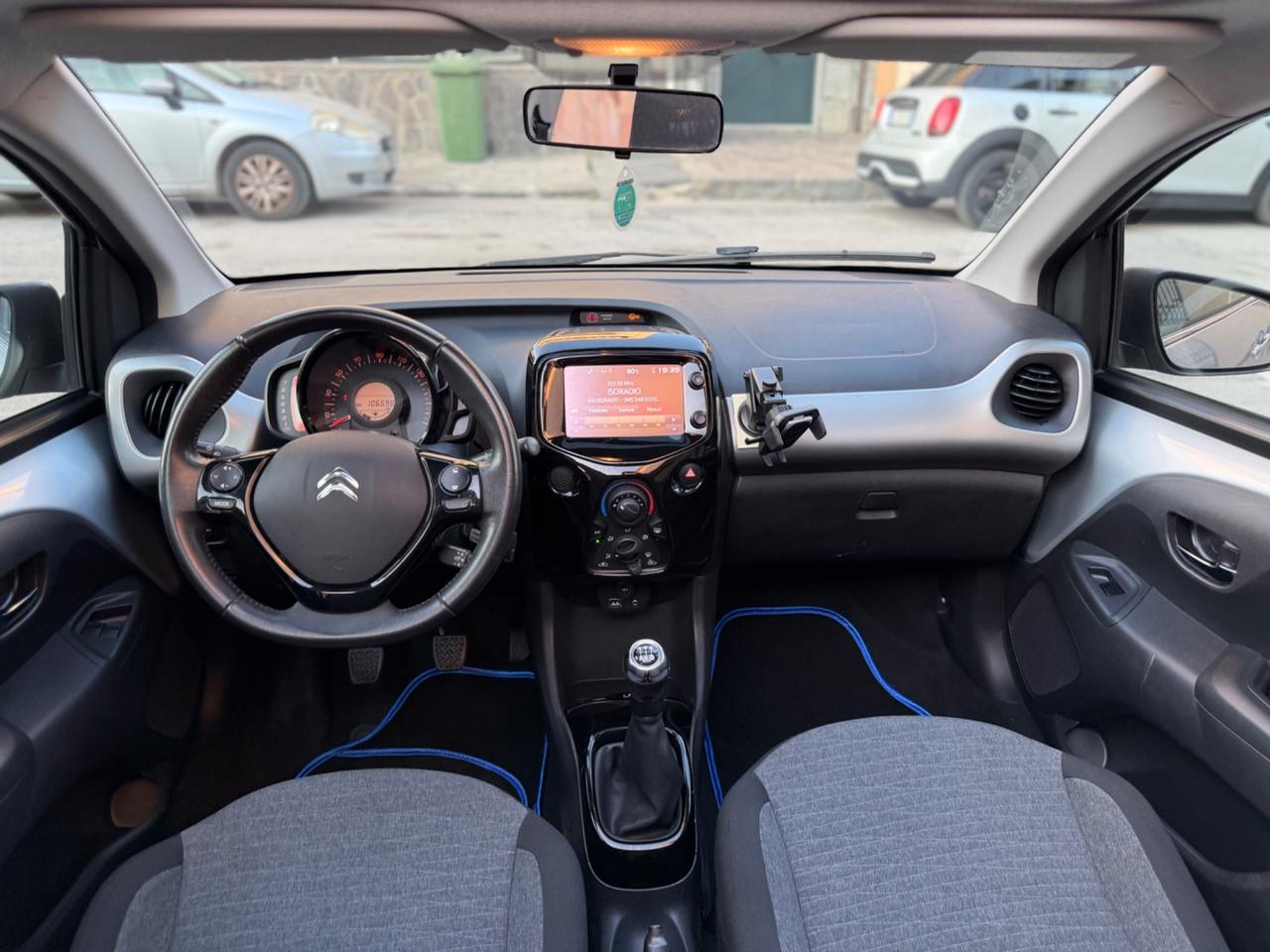 Citroen C1 PureTech 82 5 porte Shine