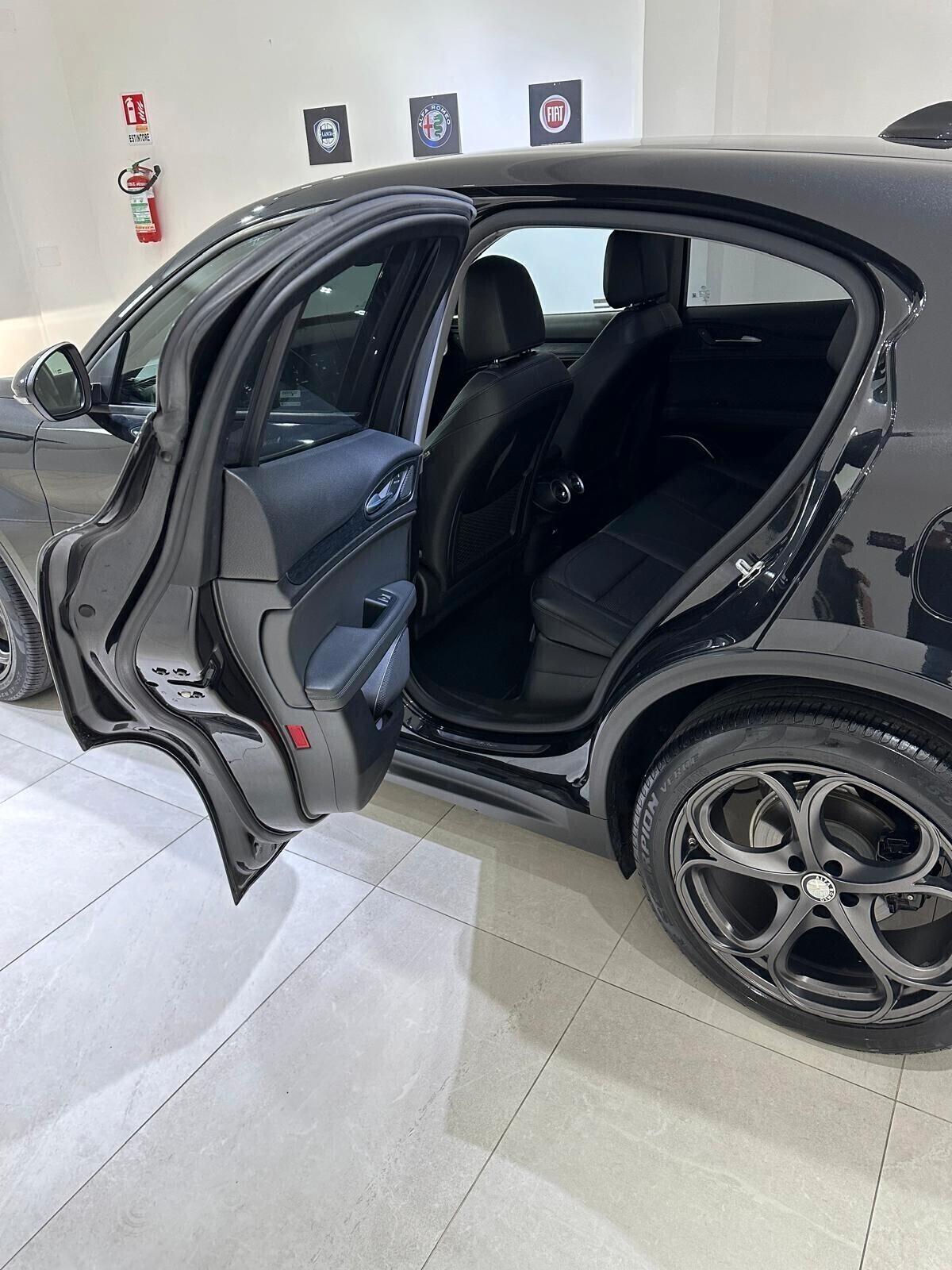 ALFA ROMEO STELVIO 190CV ALLESTIMENTO SPRINT