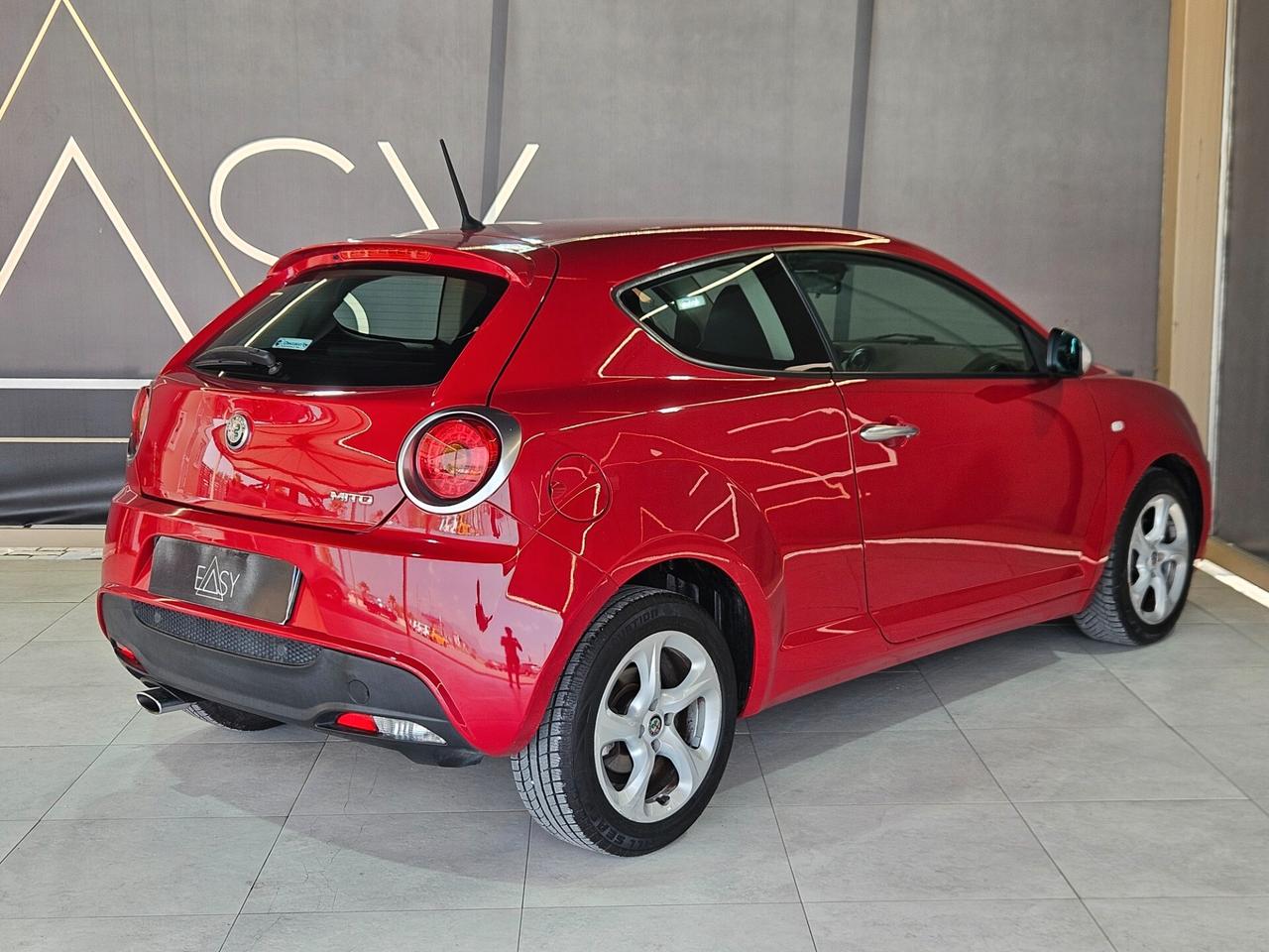 Alfa Romeo MiTo 1.3 jtdm 90cv - NEOPATENTATI