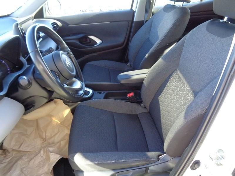 Toyota Yaris Cross Yaris Cross 1.5 Hybrid 5p. E-CVT Business