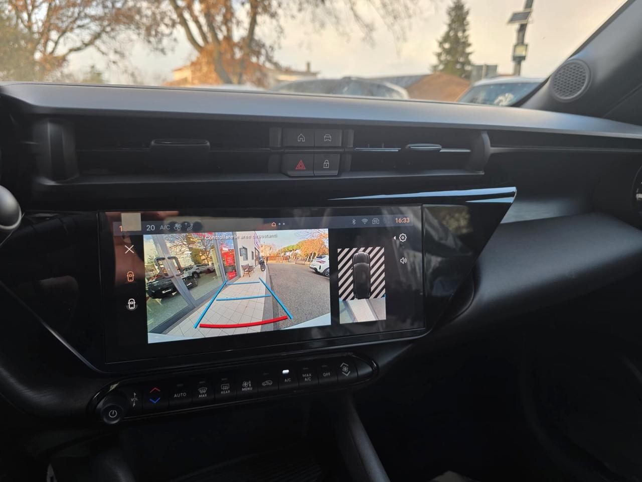 Alfa Romeo Junior 1.2 136 CV Hybrid eDCT6 Speciale