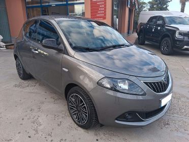 Lancia Ypsilon 1.0 FireFly 5 porte S&S Hybrid Gold (315)