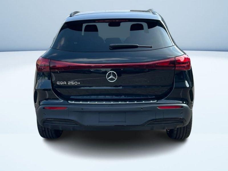Mercedes-Benz EQA 250+ AMG Line Advanced