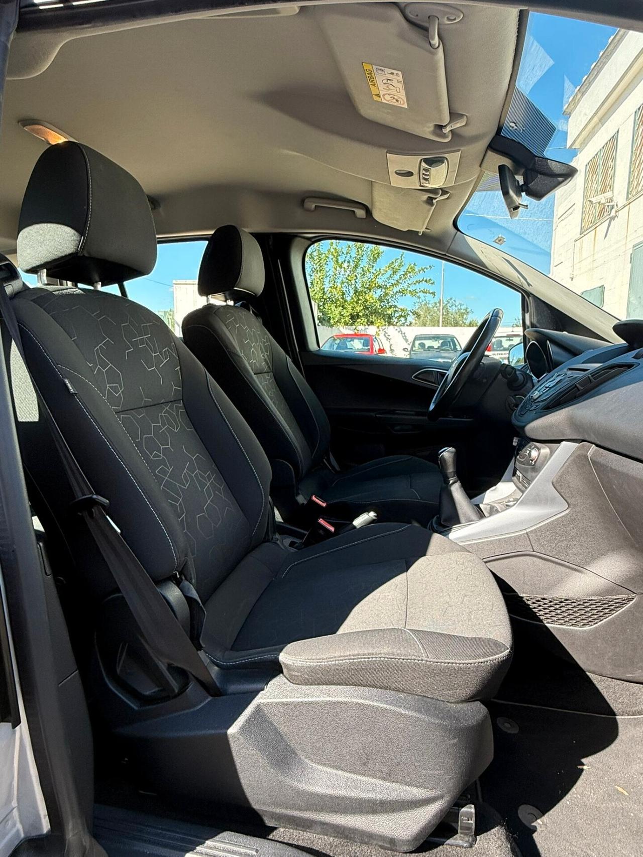 Ford B-Max 1.5 TDCi 75 CV Business Titanium