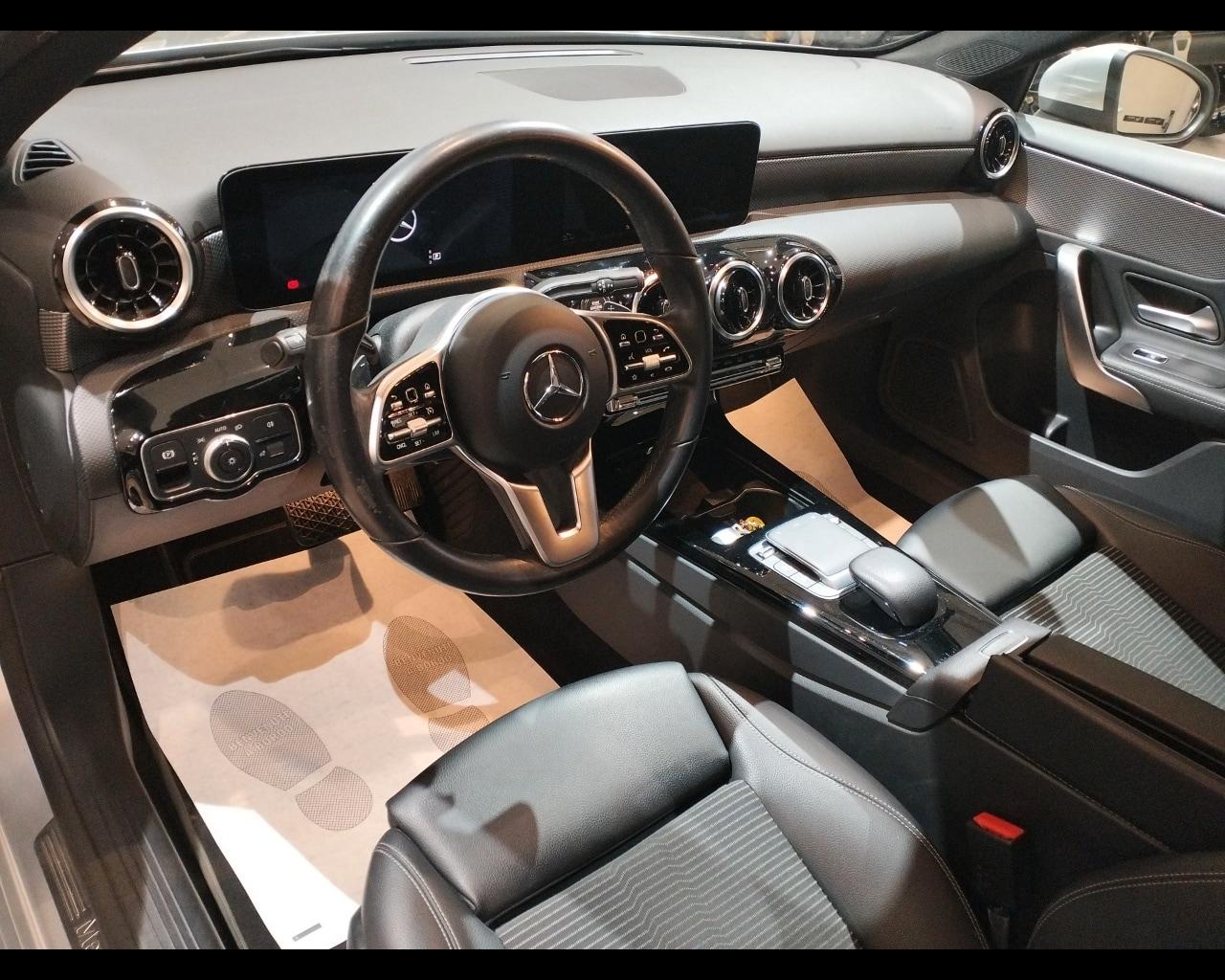 MERCEDES Classe A (W177) A 180 d Automatic ...