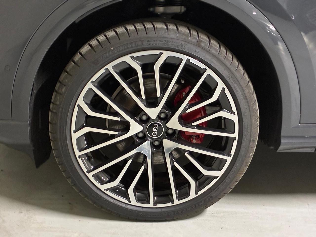 Audi Q5 SPB TDi 150 kW mHEV+ S tronic quattro line edition