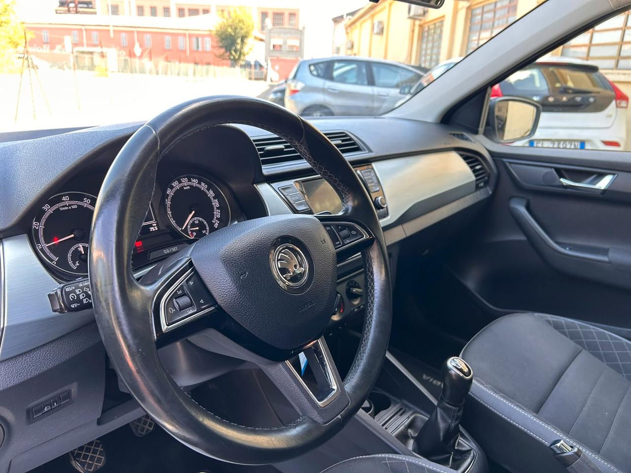 Skoda Fabia 2019 1.0 BenzinaTwin Color 120.000 KM