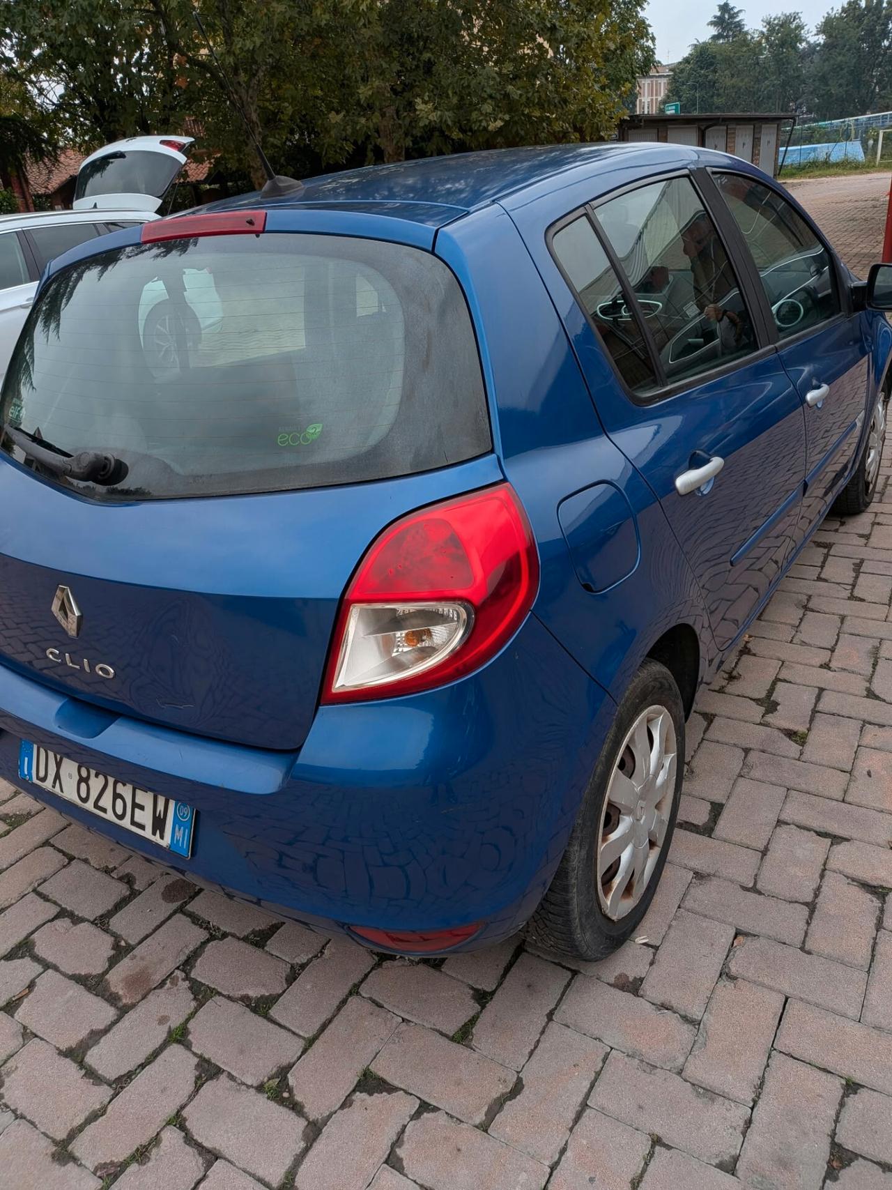Renault Clio 1.2 16V 5 porte Luxe
