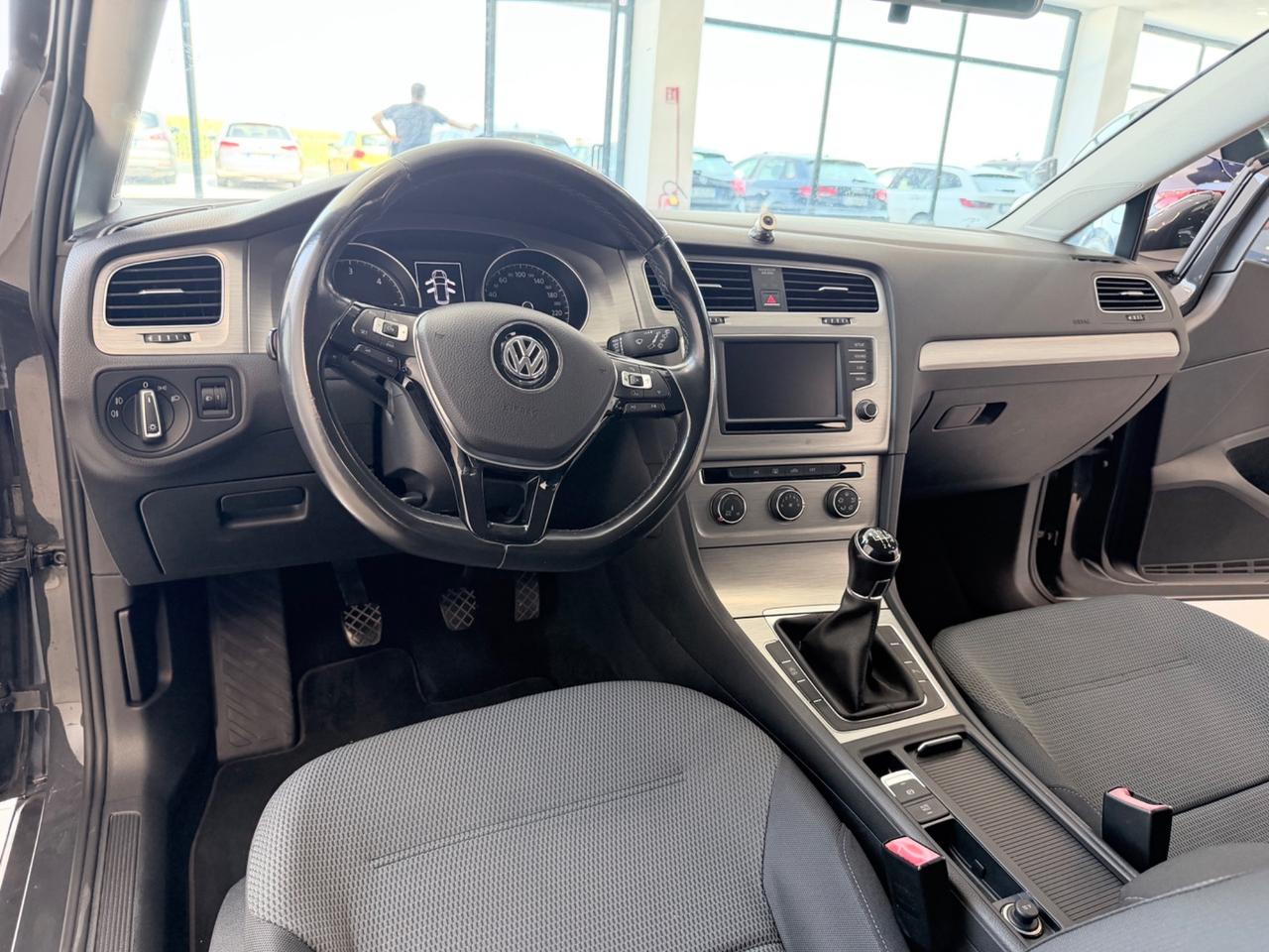 Volkswagen Golf Variant 1.6 TDI 110 CV Comfortline BlueMotion Tech.