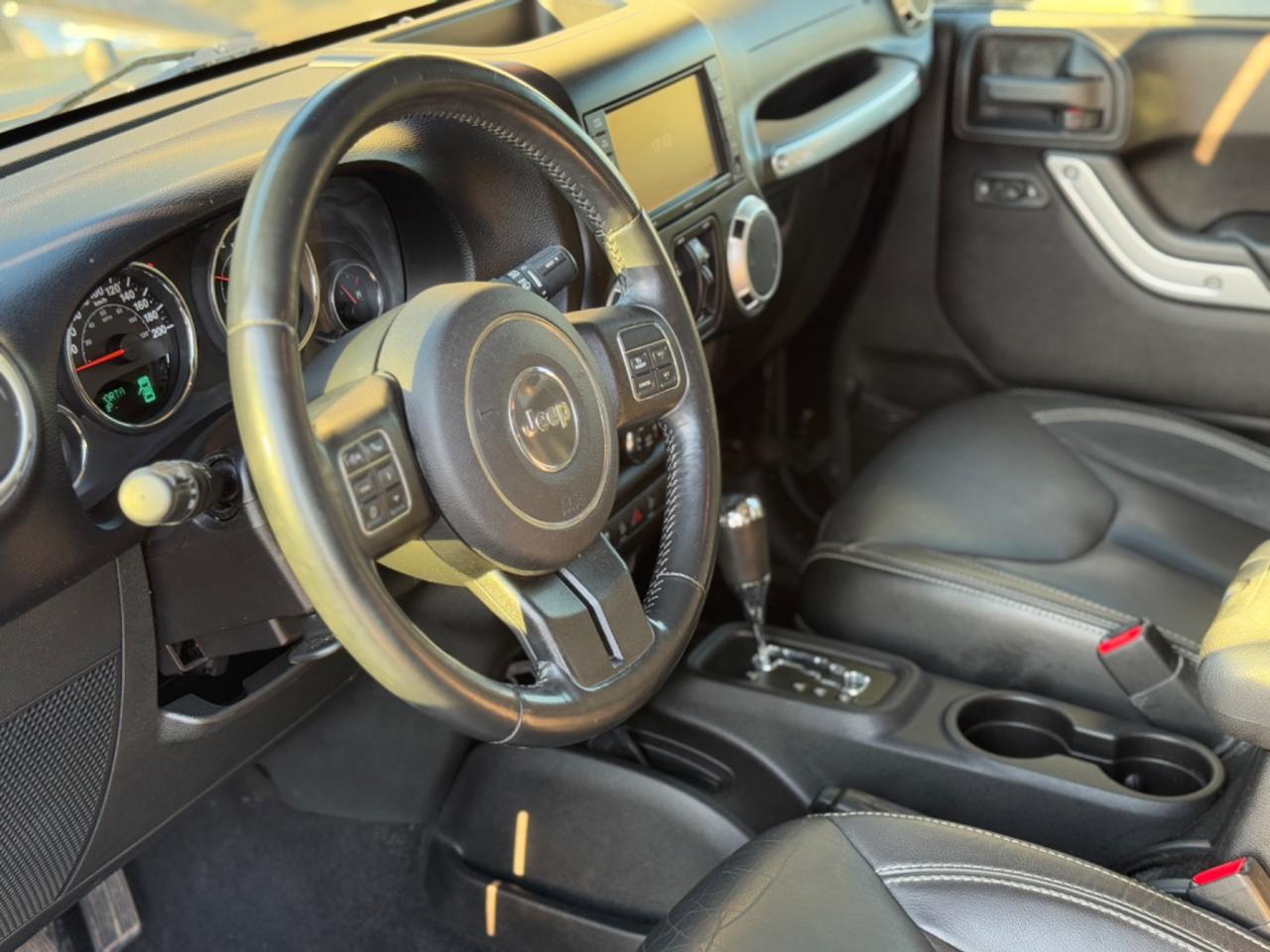 Jeep Wrangler Unlimited 2.8 CRD DPF Sahara Auto