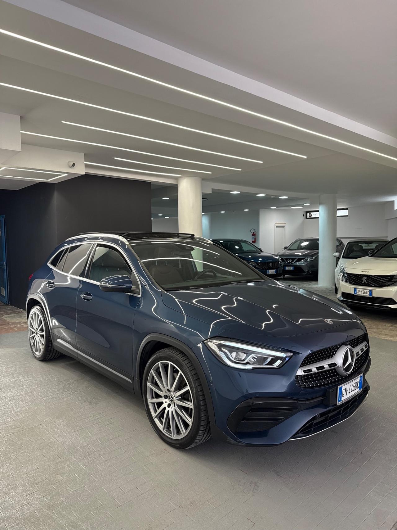 Mercedes-benz GLA 200 d Automatic Premium - Tetto