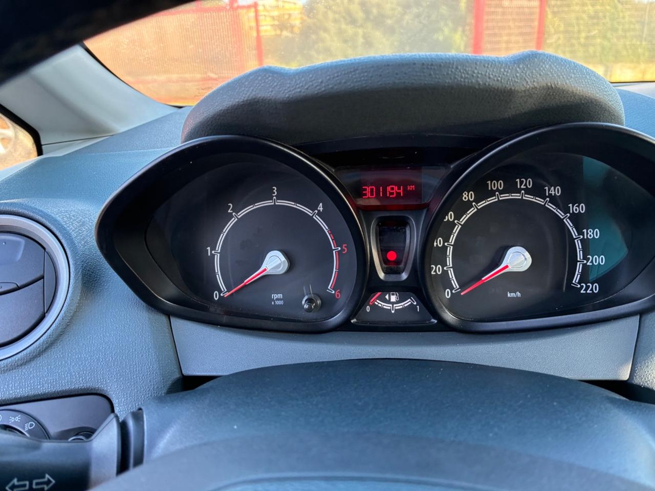 Ford Fiesta 1.4 TDCi 68CV 3 porte Titanium