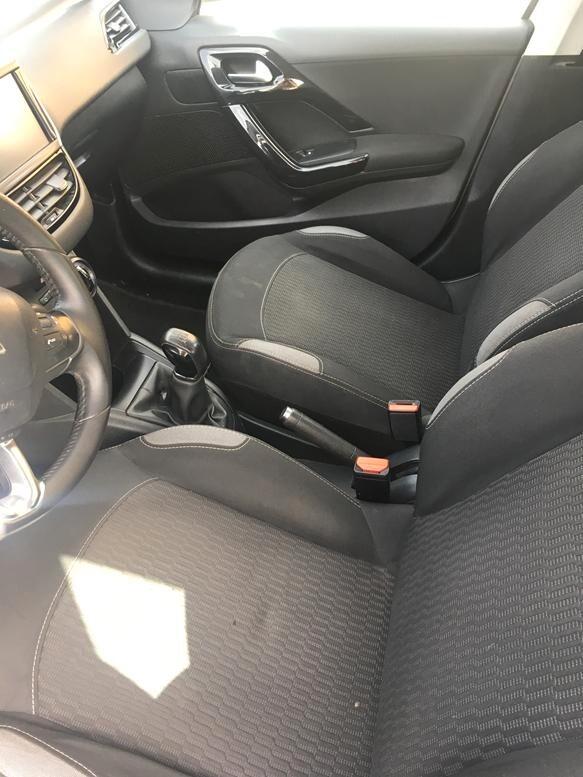 Peugeot 208 BlueHDi 75 5 porte Allure