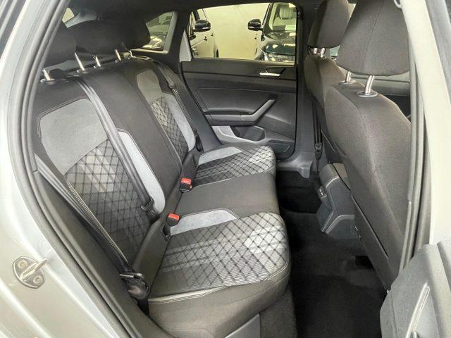 VOLKSWAGEN Taigo 1.0 TSI 110CV R-Line *GARANZIA VW*TETTO APRIBILE*