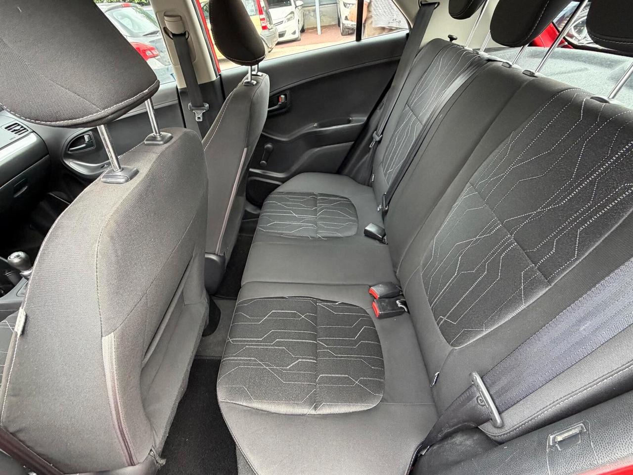 Kia Picanto 1.0 12V 5 porte Easy