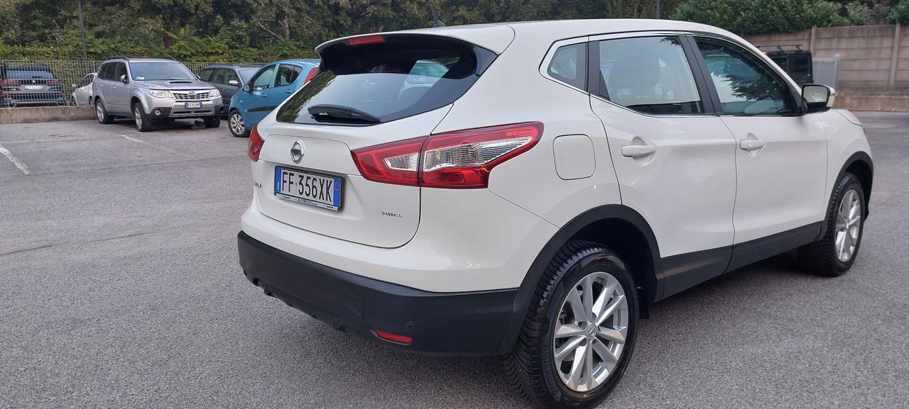Nissan Qashqai 1.2 DIG-T N-Connecta