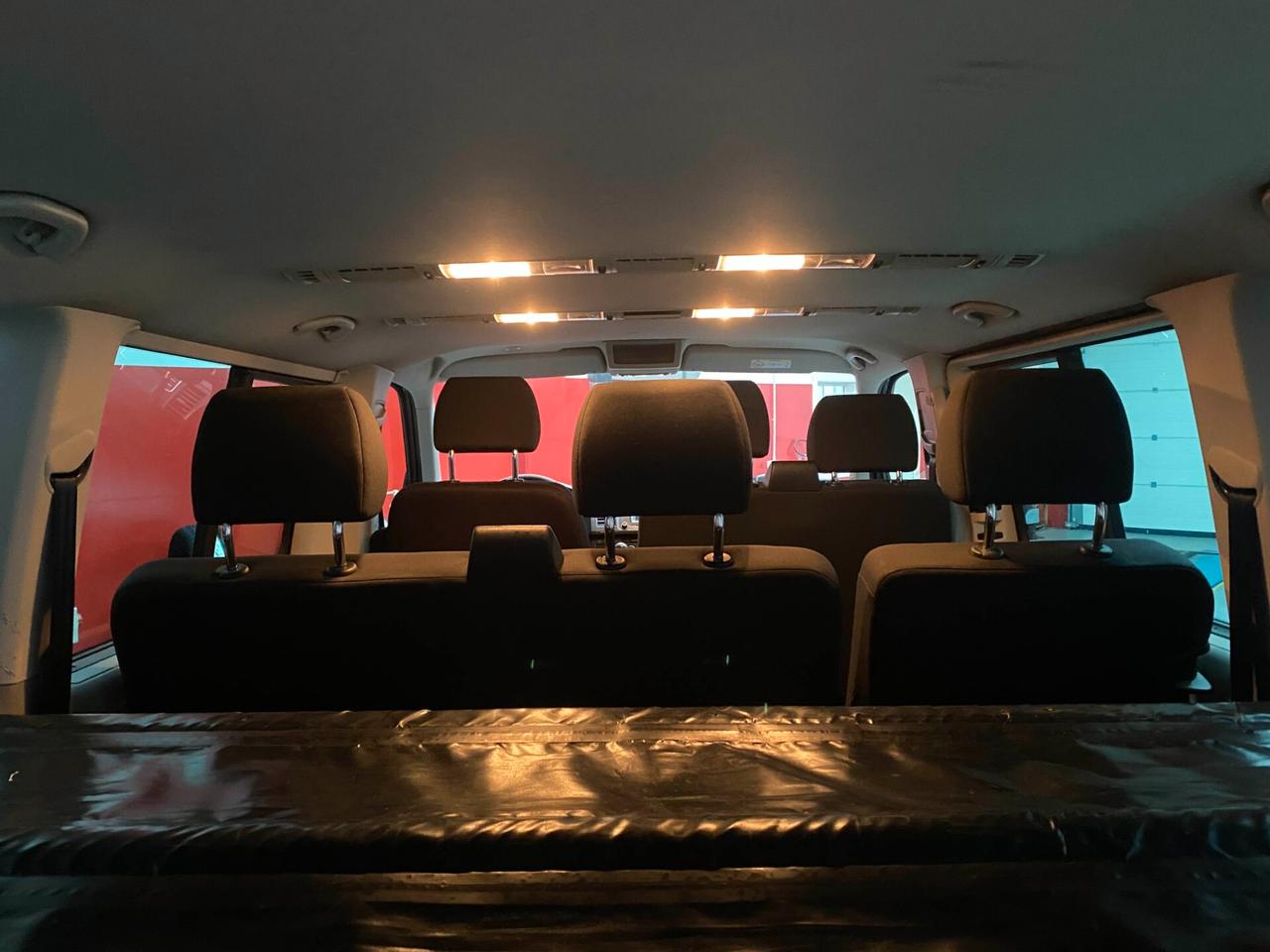 Volkswagen Transporter 2.0 TDI PC Kombi T6