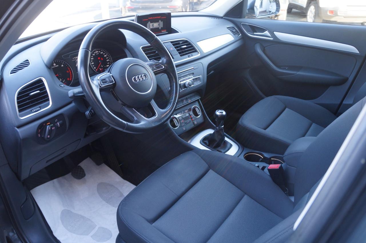 Audi Q3 2.0 TDI 120 CV Business