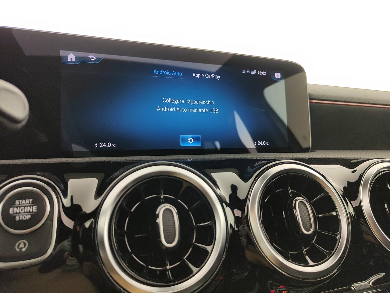 Mercedes-Benz A 200 Premium auto