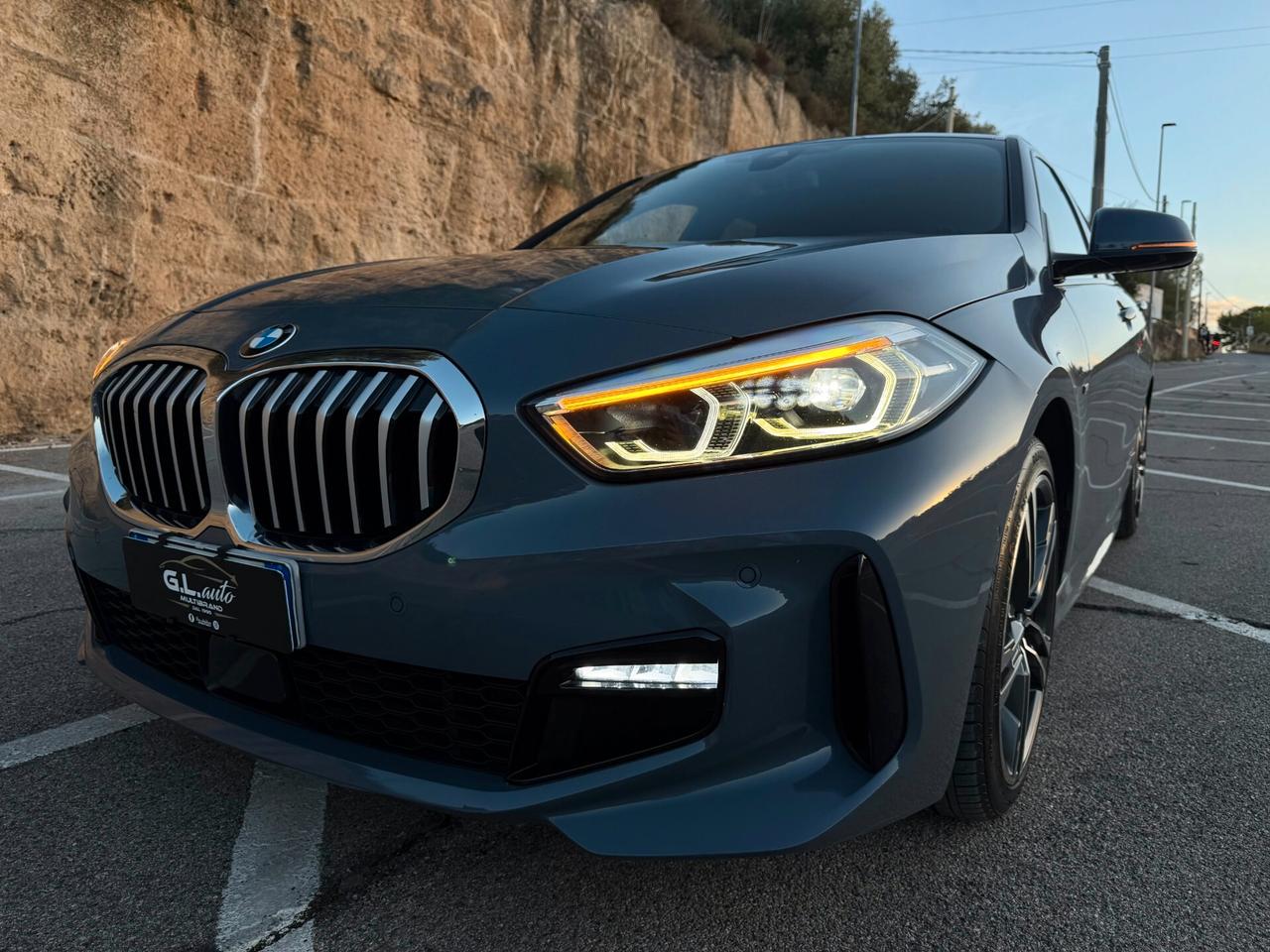 BMW 116D M-SPORT/1.5 116CV/AMBIENT LIGHTS/CAR PLAY/NEO