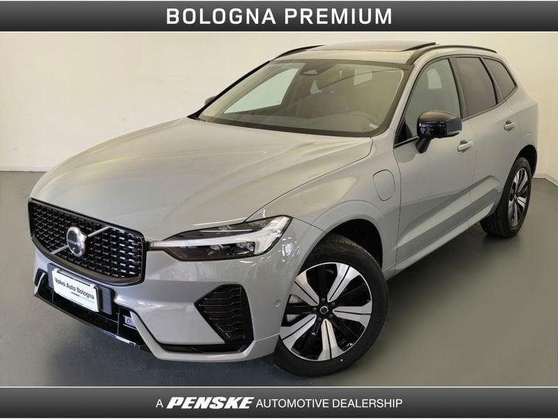 Volvo XC60 T6 Plug-in hybrid AWD automatico Plus Dark