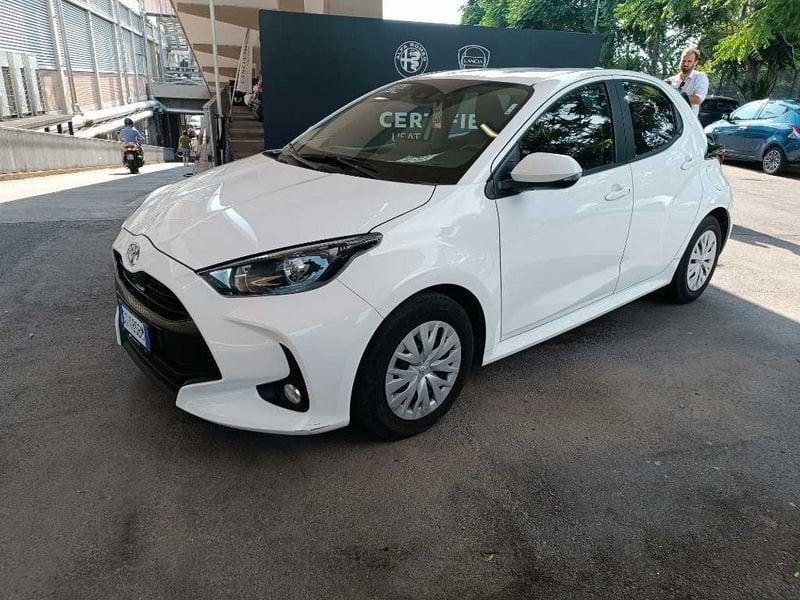 Toyota Yaris 4ª serie 1.0 5 porte Active