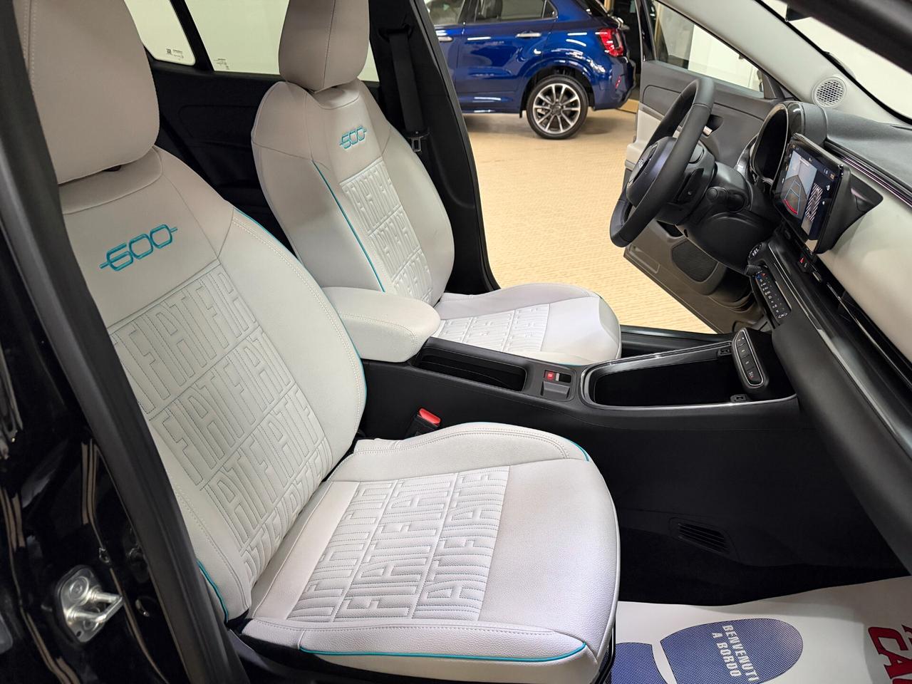 Fiat 600 Hybrid 110 CV DCT MHEV La Prima II KM 700