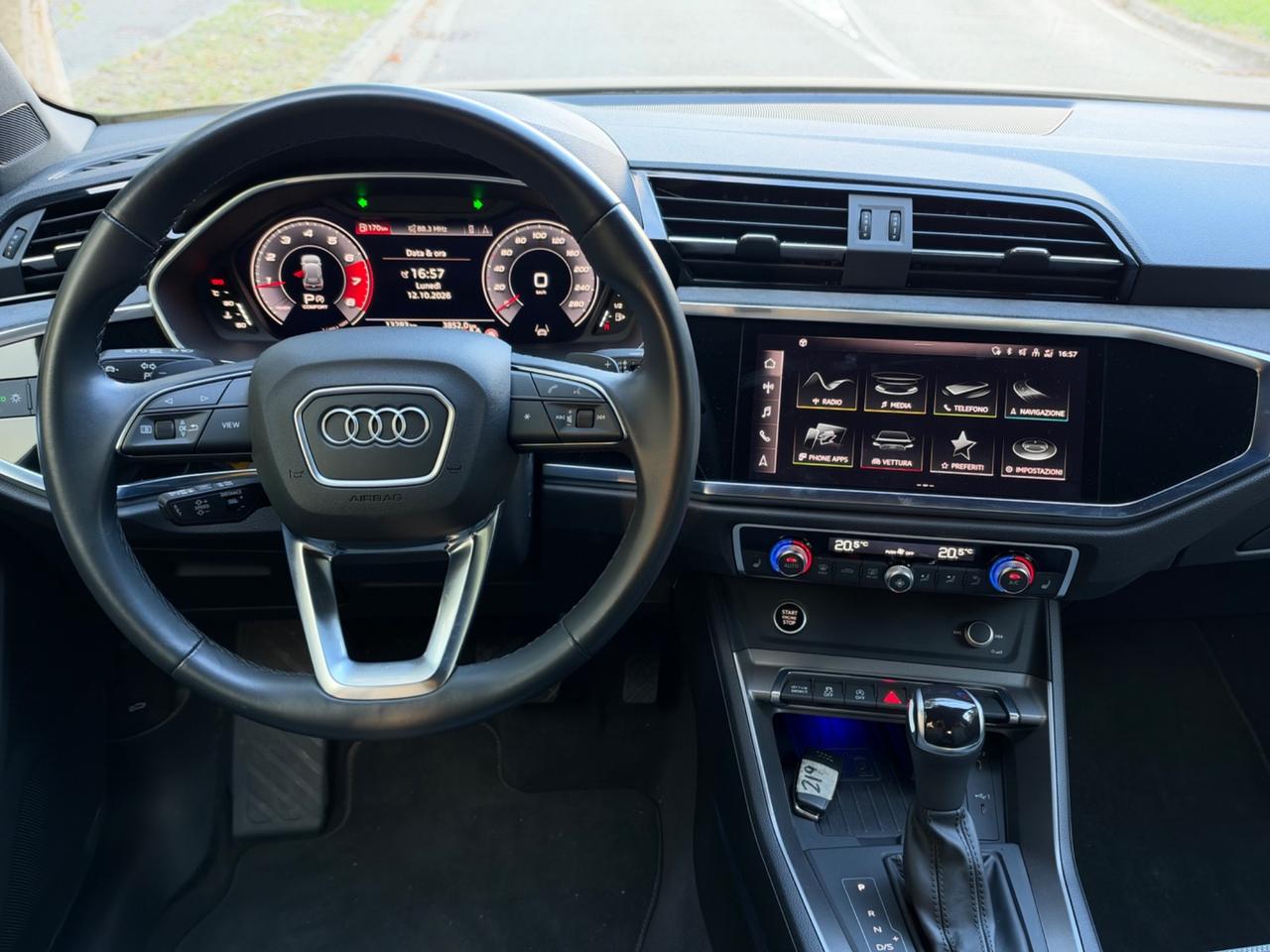 Audi Q3 40 TFSI quattro S tronic - LEGGERE