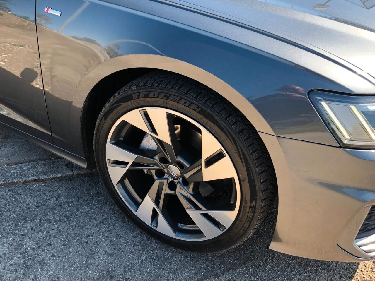 Audi A6 Avant 40 2.0 TDI S tronic Business Design