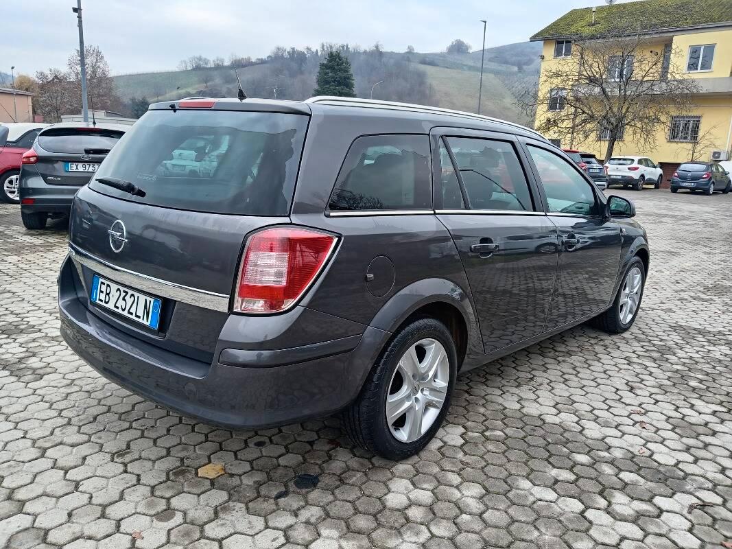 Opel Astra SW Astra SW 1.6 Enjoy Gpl-tech 115cv