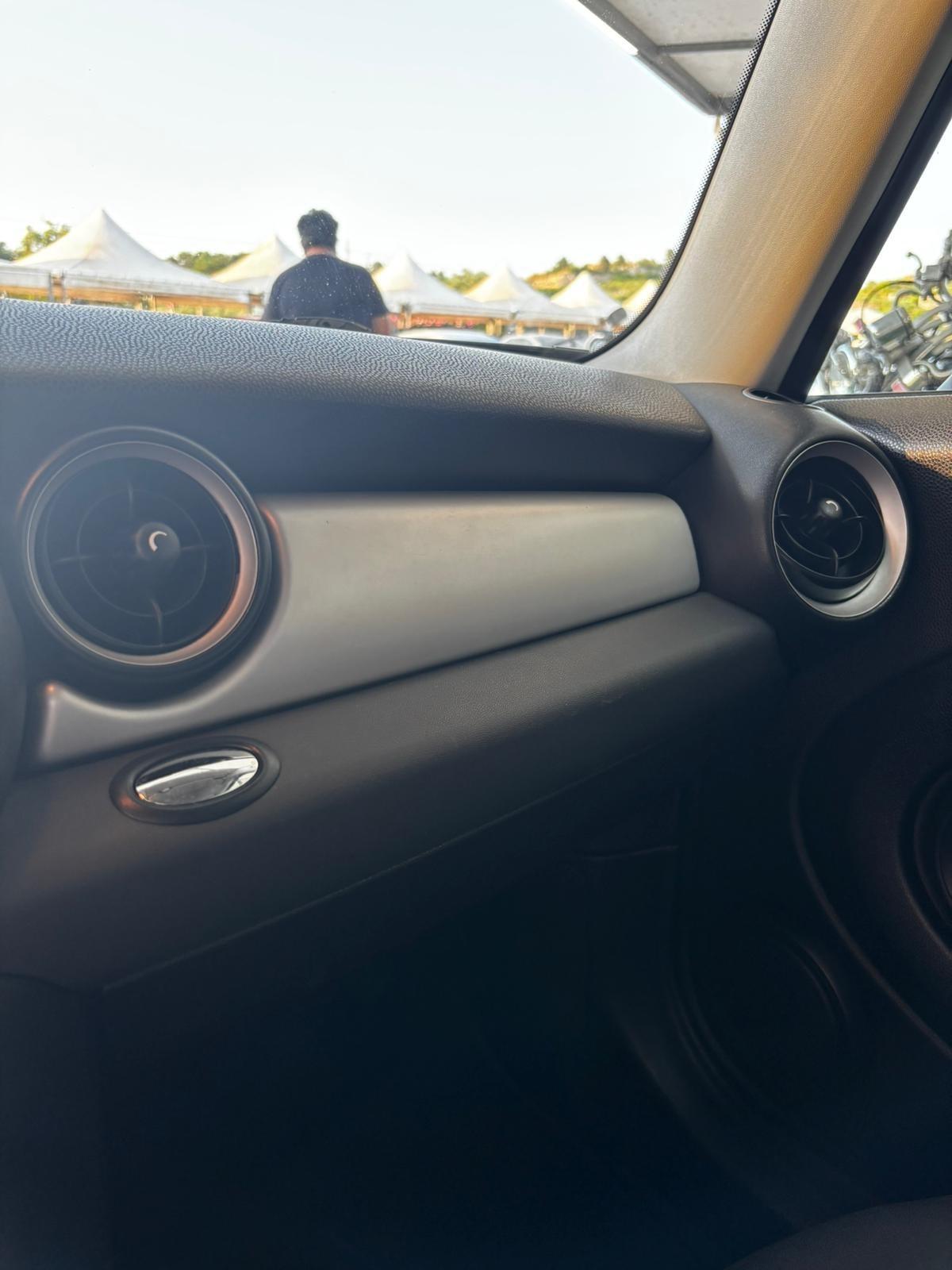 Mini Mini COOPER ONE 3a serie (R56) 1.4 BENZINA 16V Ray75CV