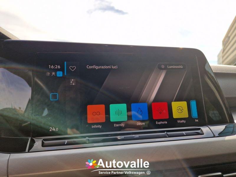 Volkswagen Golf 2.0 TDI 150 CV DSG Life