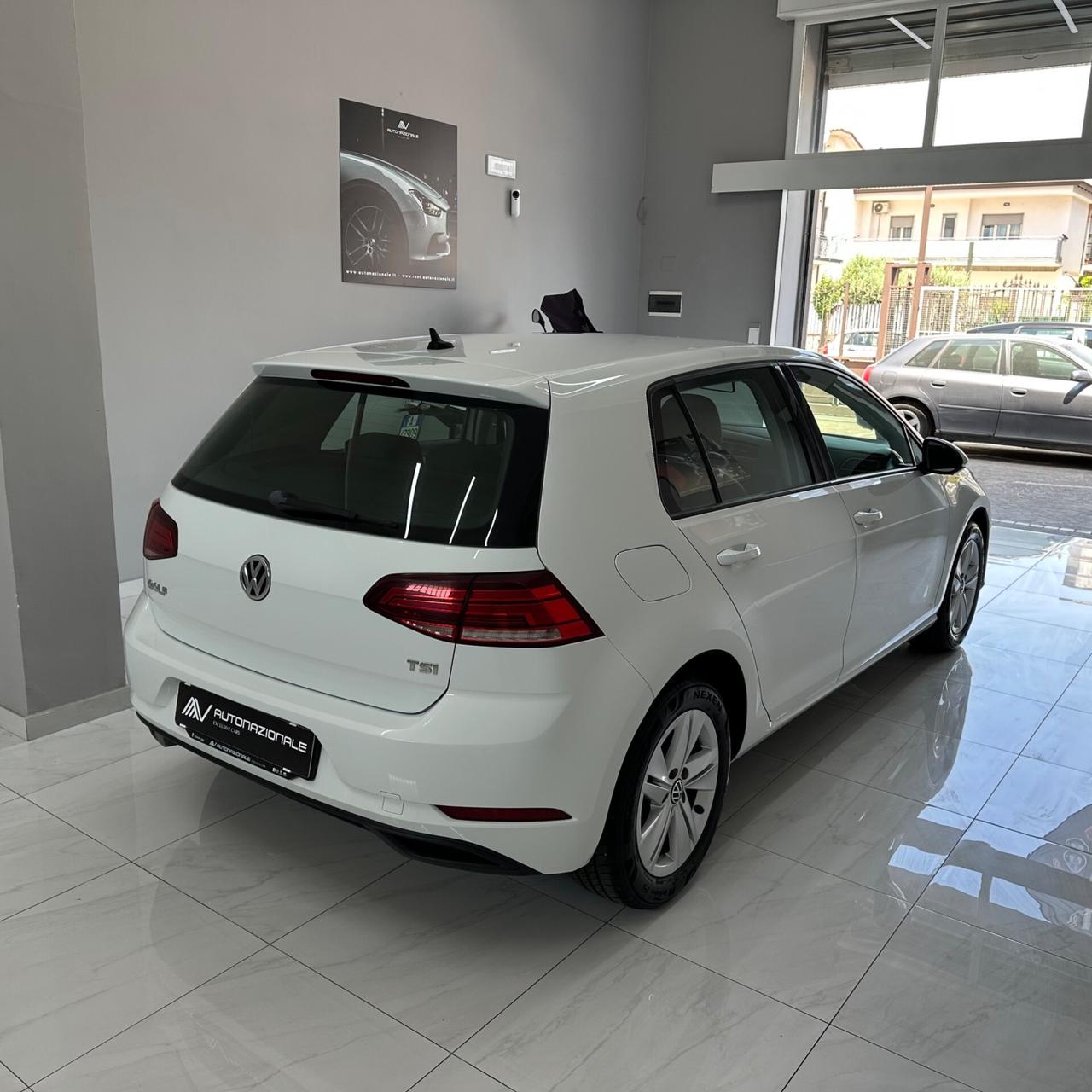 Volkswagen Golf 5p 1.0 tsi Trendline Tech