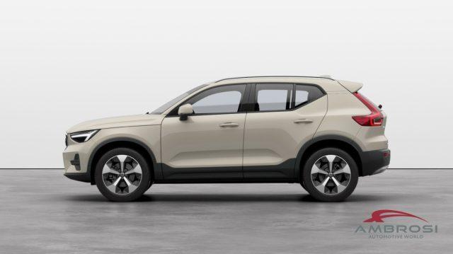 VOLVO XC40 B3 Mild hybrid Benzina Core