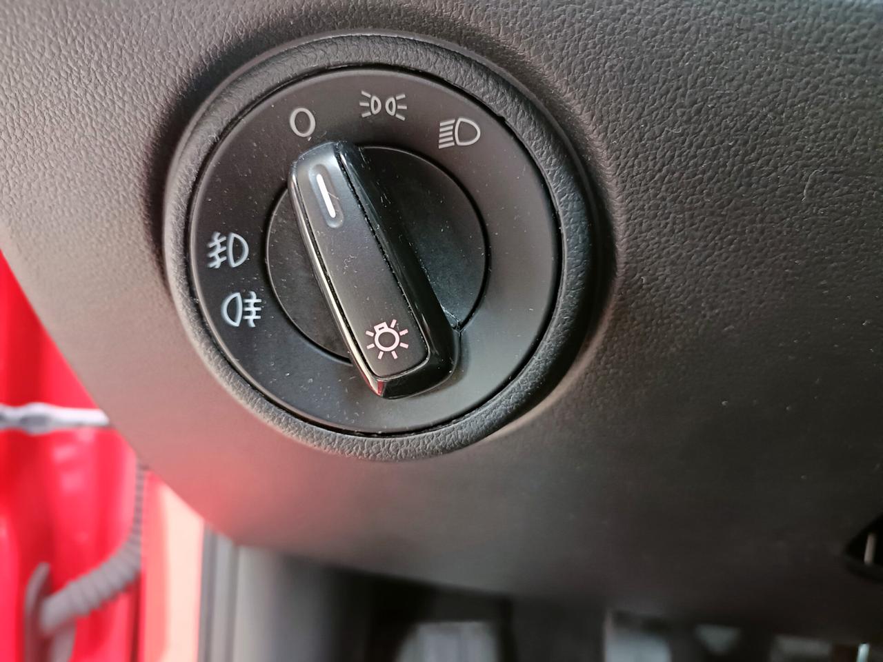 Volkswagen up! 1.0 75 CV 5p. move