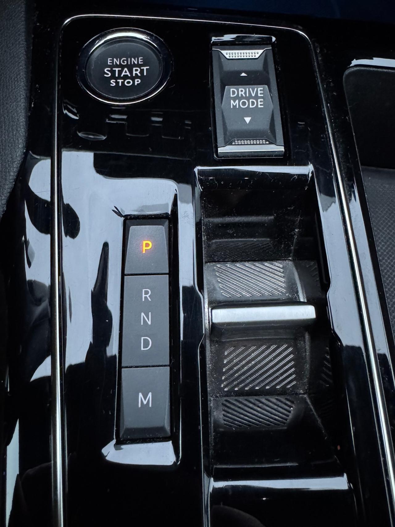 Peugeot 5008 BlueHDi 130 7 Posti EAT8 Allure Pack