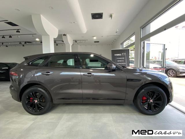JAGUAR - F-Pace - 2.0 D 204 CV AWD aut. R-Dyn. SE