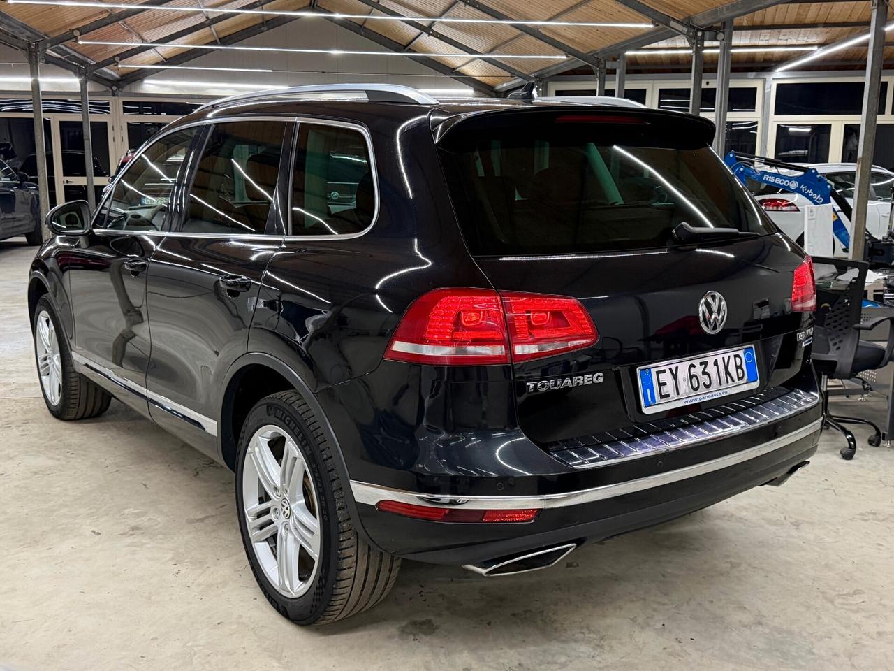 Volkswagen Touareg 3.0 TDI - IVA ESPOSTA - GARANZIA 12 MESI