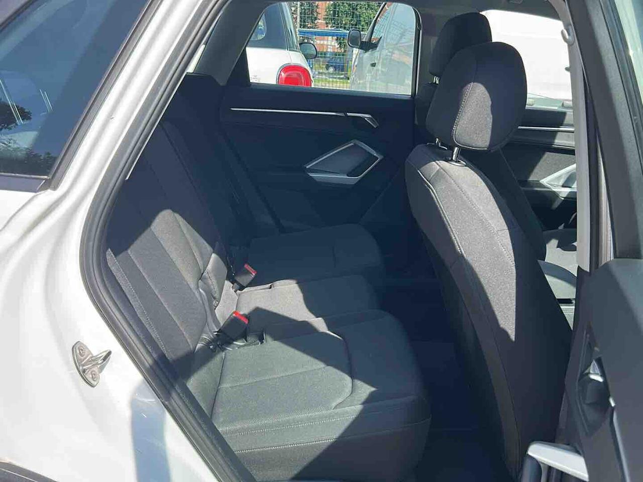 Audi Q3 35 TDI S.t. a.f.f.a.r.r.o.n.e... 2.0.2.2.