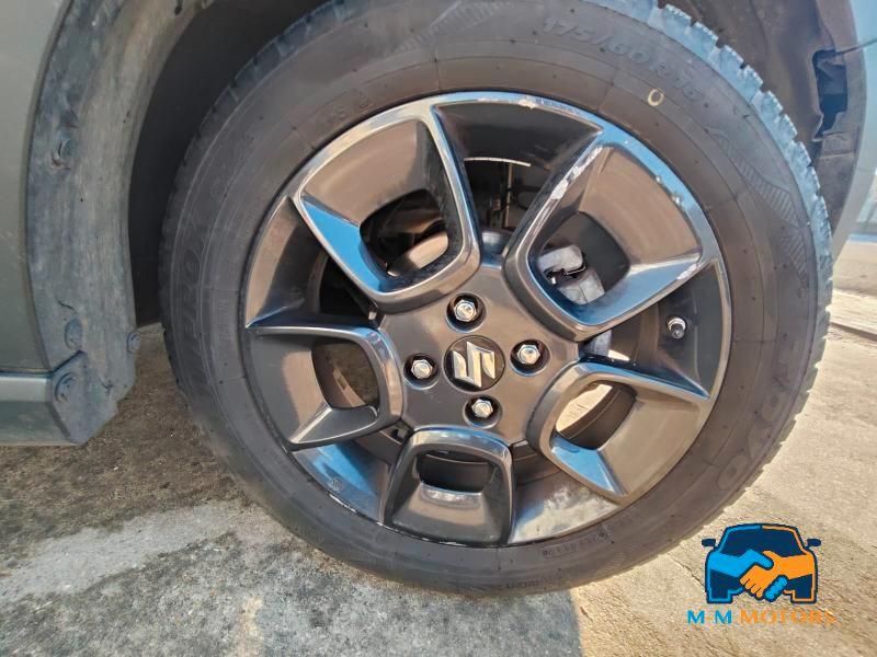 Suzuki Ignis 1.2h Top 2wd cvt