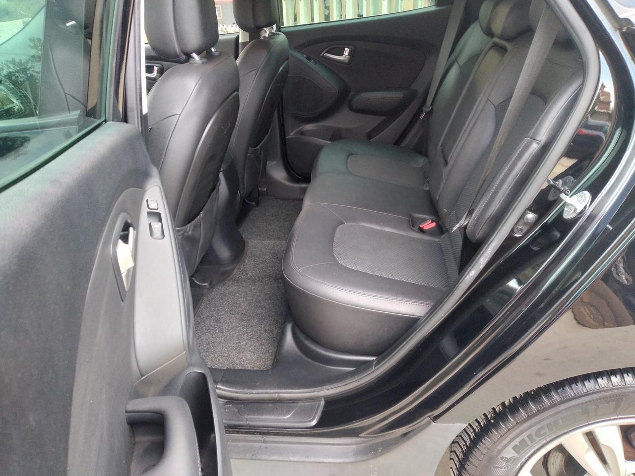 Hyundai iX35 1.7 CRDi 2WD Xpossible