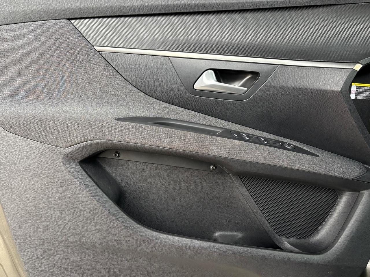 Peugeot 3008 BlueHDi 130 S&S Active