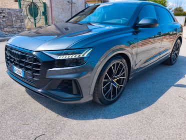 Audi Q8 50 TDI 286 CV quattro tiptronic S-line STRAFULL
