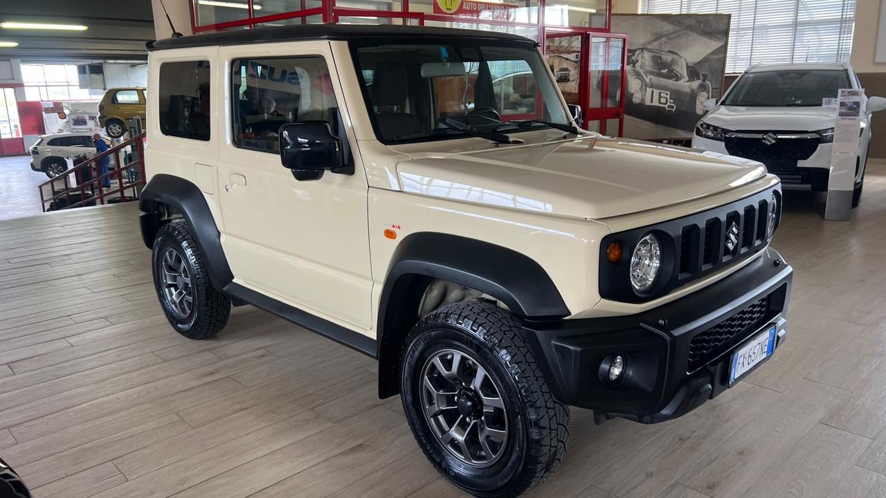 Suzuki Jimny 1.5 5MT Top 4 POSTI