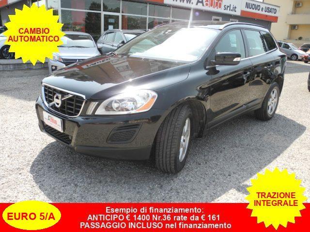 VOLVO XC60 D3 AWD Geartronic Summum autom.-UNICO PROPRIETARIO